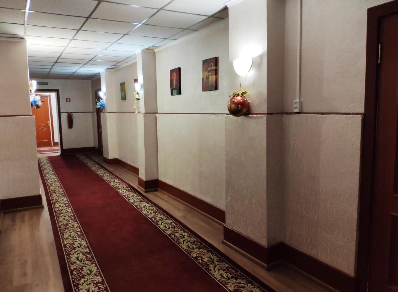 City Hotel Ustʼ-Kamenogorsk Exterior foto